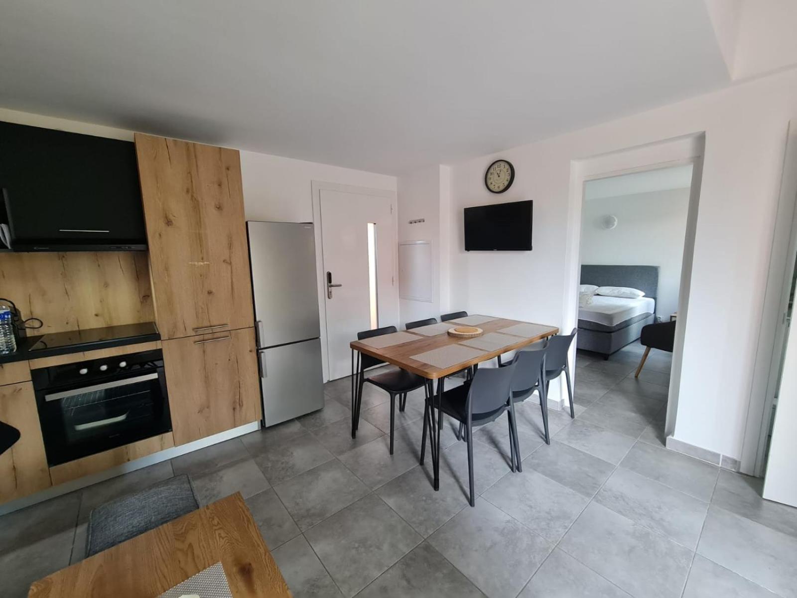 Residence Hoteliere Les Hameaux De Saint Cyprien Appartement 2 Chambres Lecci Dış mekan fotoğraf