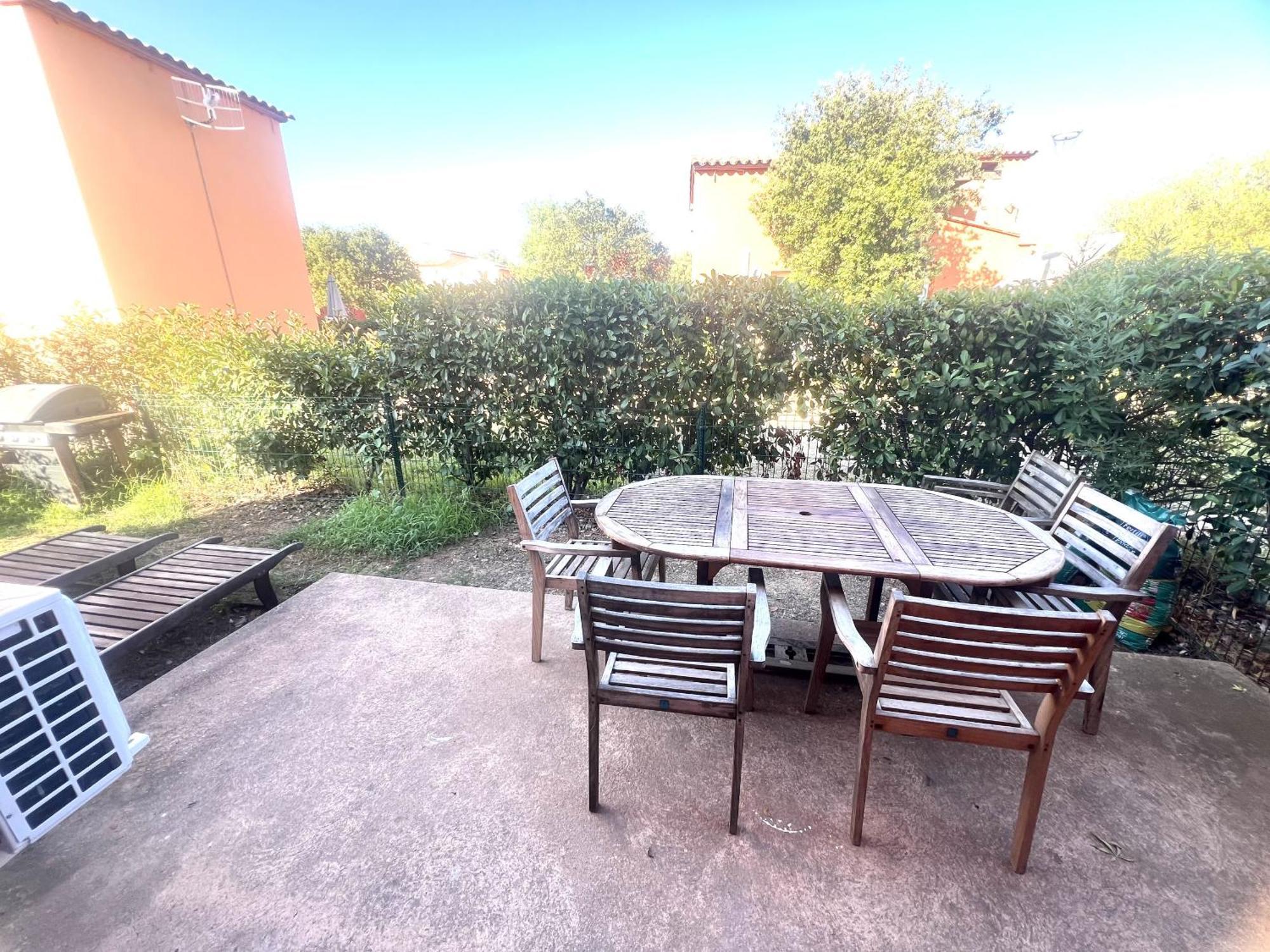 Residence Hoteliere Les Hameaux De Saint Cyprien Appartement 2 Chambres Lecci Dış mekan fotoğraf