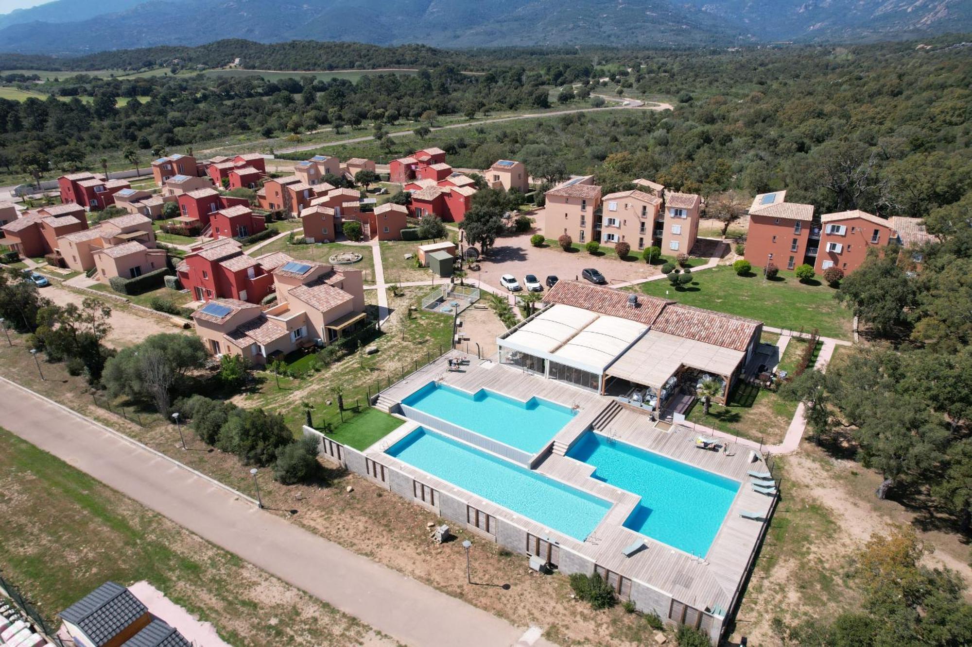 Residence Hoteliere Les Hameaux De Saint Cyprien Appartement 2 Chambres Lecci Dış mekan fotoğraf