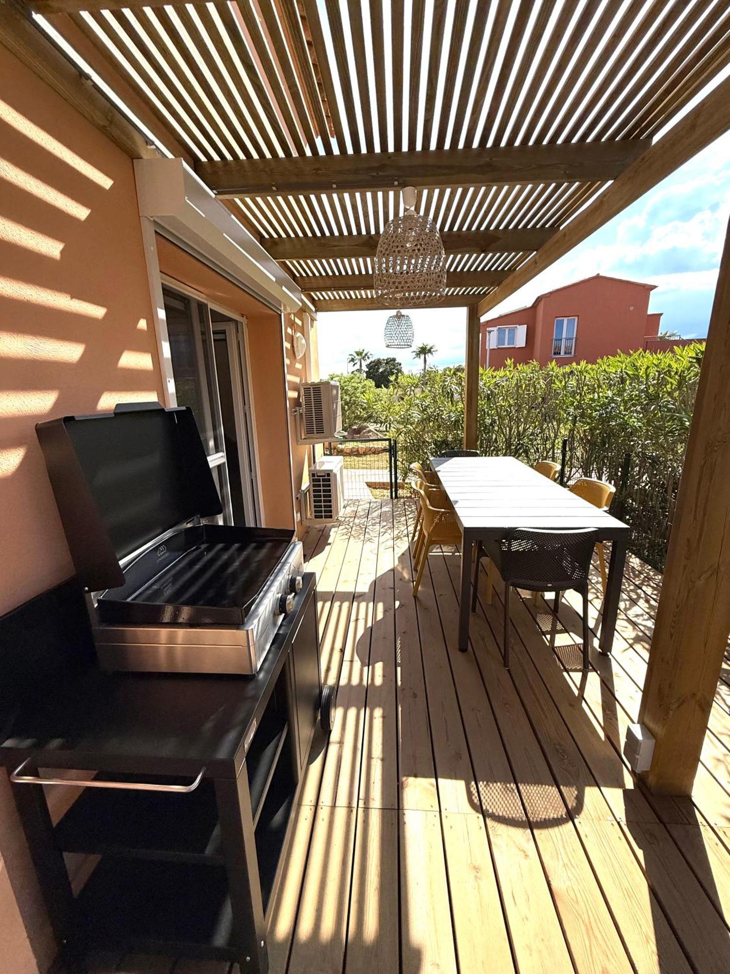 Residence Hoteliere Les Hameaux De Saint Cyprien Appartement 2 Chambres Lecci Dış mekan fotoğraf