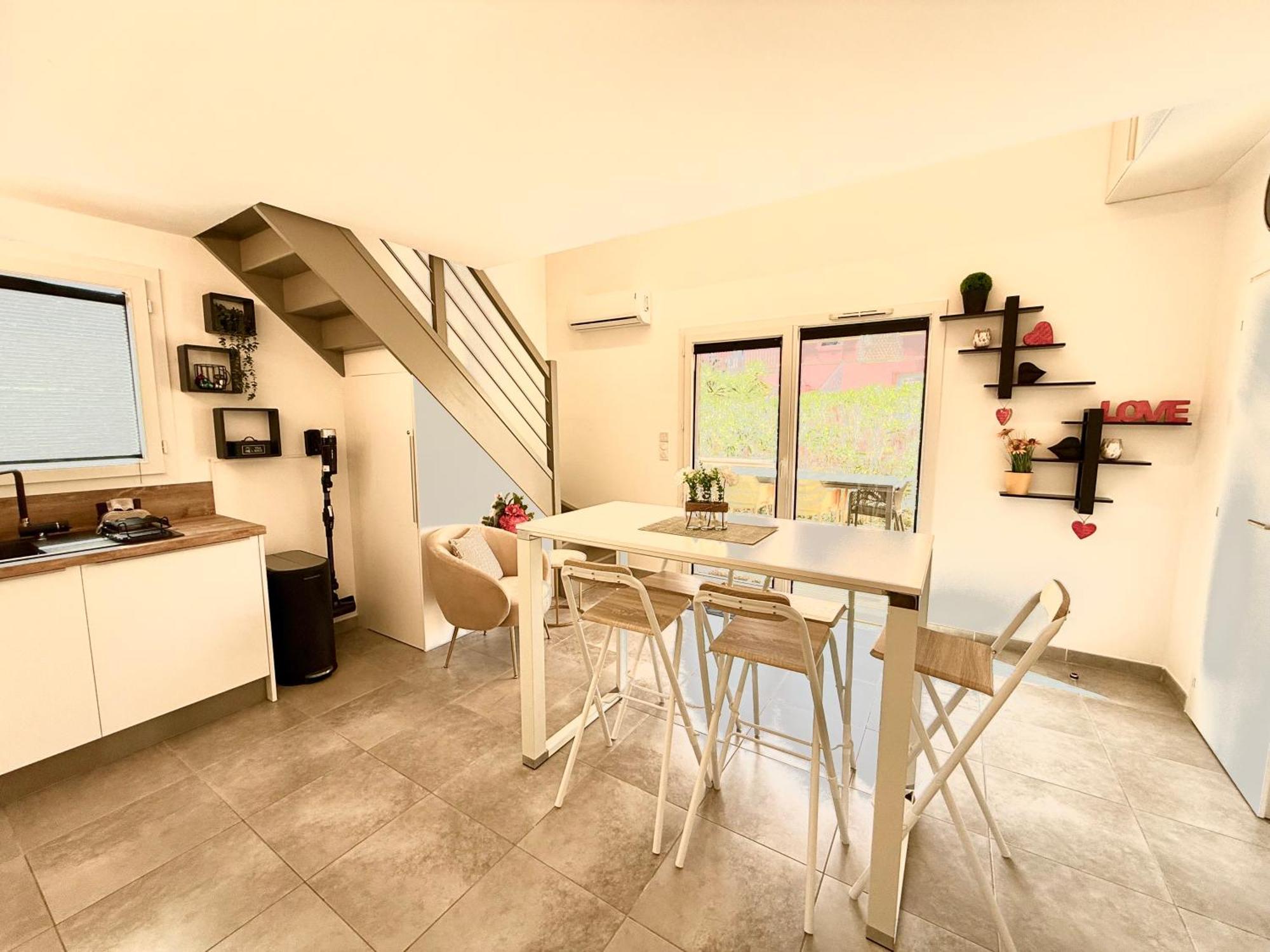 Residence Hoteliere Les Hameaux De Saint Cyprien Appartement 2 Chambres Lecci Dış mekan fotoğraf